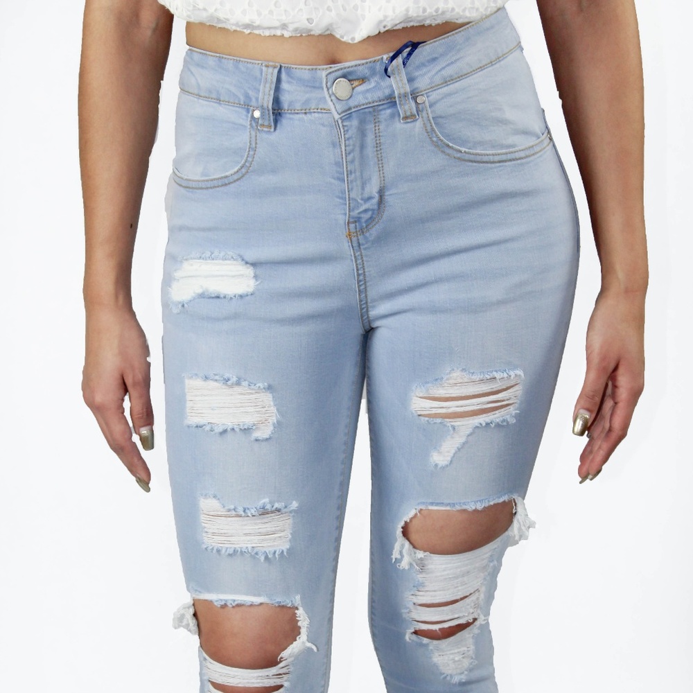 Snow Denim Distressed Skinny Jeans